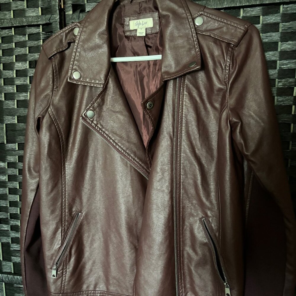 Like New Style & Co, Women's Faux Leather Moto Jacket in Burgundy Small $89